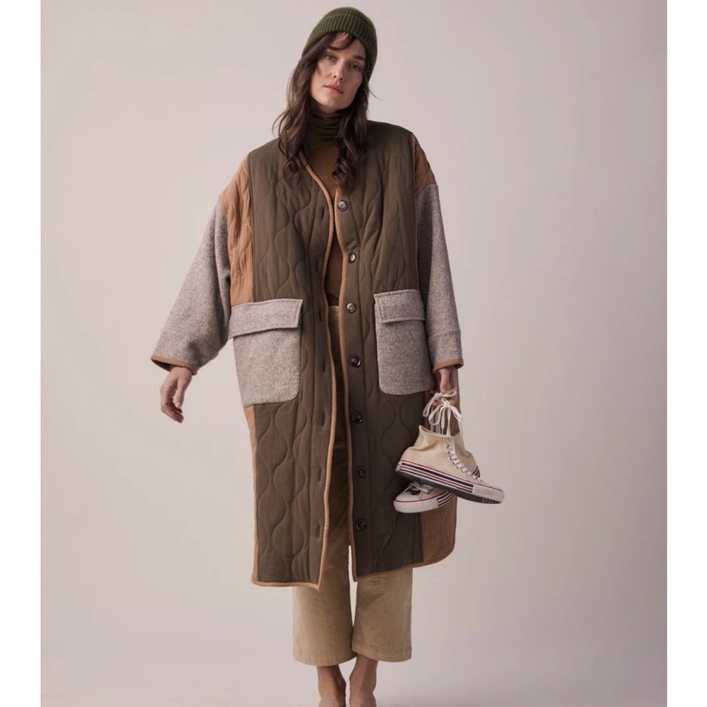 NWT- The Amente quilted coat size m/l